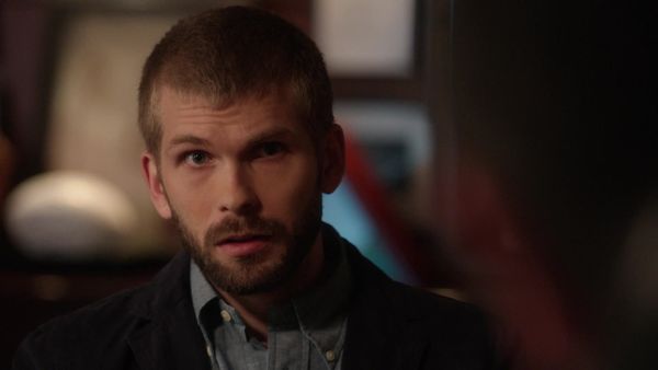 Blue Bloods, en español - Las banderas de nuestros padres