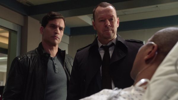 Blue Bloods, en español - Consecuencias del pasado