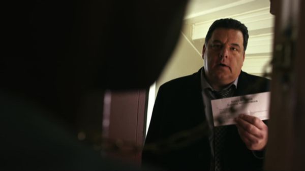 Blue Bloods, en español - La milla extra