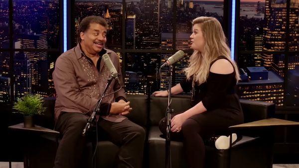 StarTalk with Neil deGrasse Tyson - The Science of Singing with Kelly Clarkson