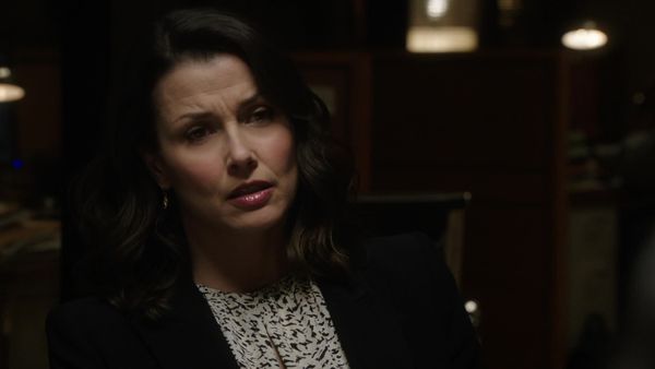 Blue Bloods (en español) - Interferencia extranjera