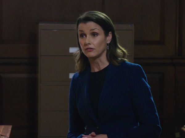 Blue Bloods, en español - Redemption