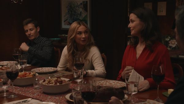 Blue Bloods, en español - Happy Endings