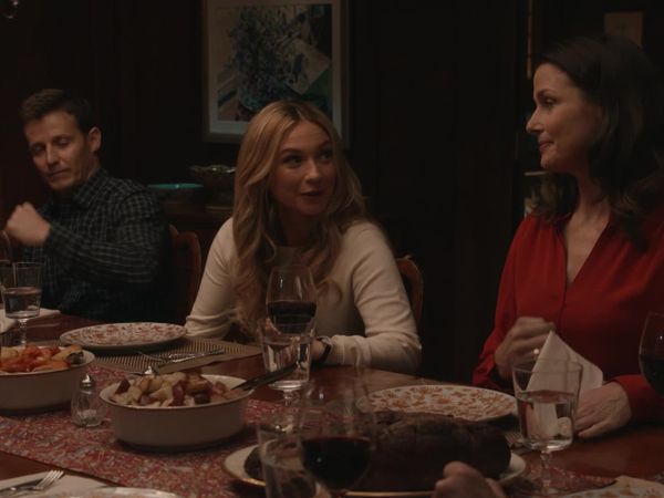 Blue Bloods, en español - Happy Endings