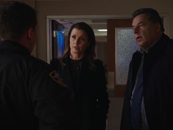 Blue Bloods (en español) - Imprudente