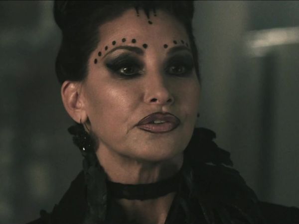 Z Nation en español - Fiesta con los ceros