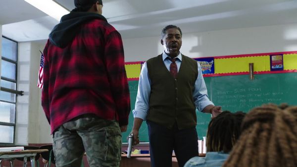 Blue Bloods (en español) - School of Hard Knocks