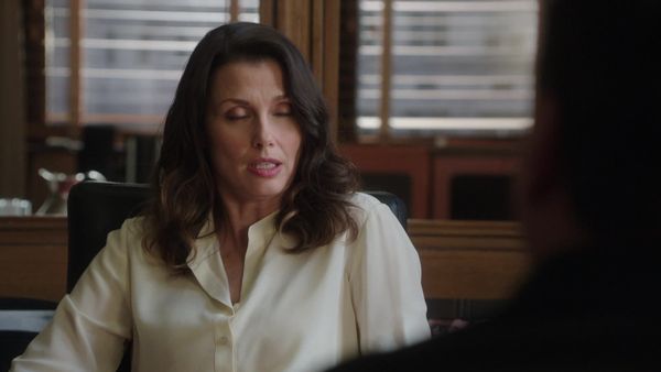 Blue Bloods (en español) - Te tengo