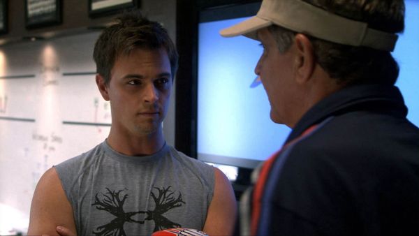 Blue Mountain State - Controvérsia