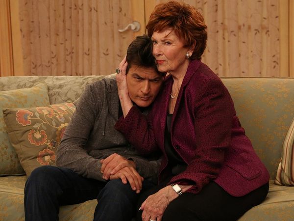 Anger Management - Charlie y su nueva terapia