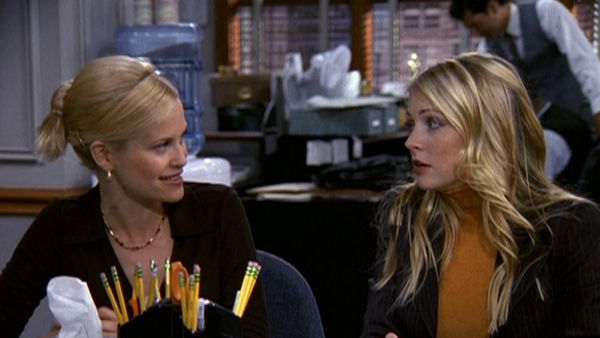 Sabrina The Teenage Witch - Mensonges à la une