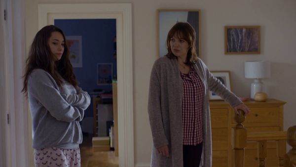 Humans - Folge 2