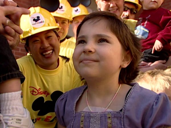 Extreme Makeover Home Edition USA - Famiglia Okvath
