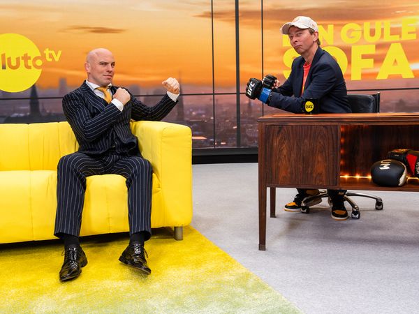 Den gule sofa med Allan Sindberg - Mark O. Madsen