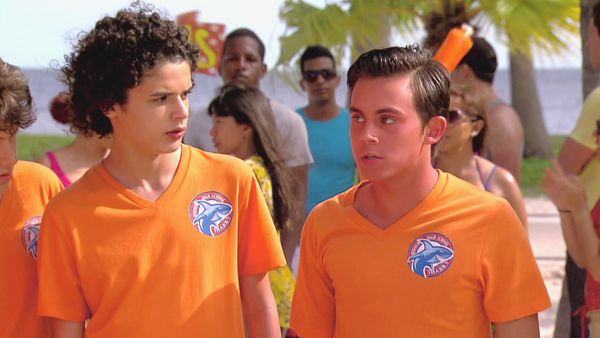 Every Witch Way - Voleibol de playa