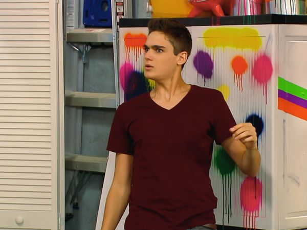 Every Witch Way - Quebrando Todas as Regras
