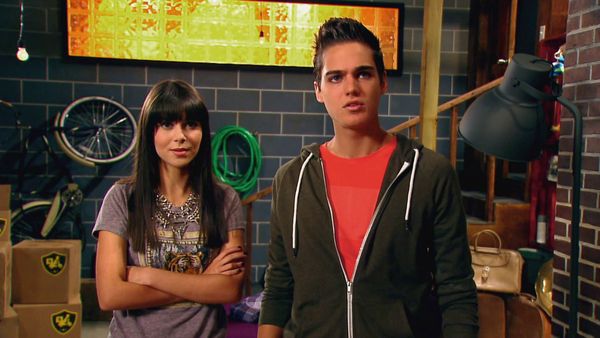Every Witch Way - No Más Araña
