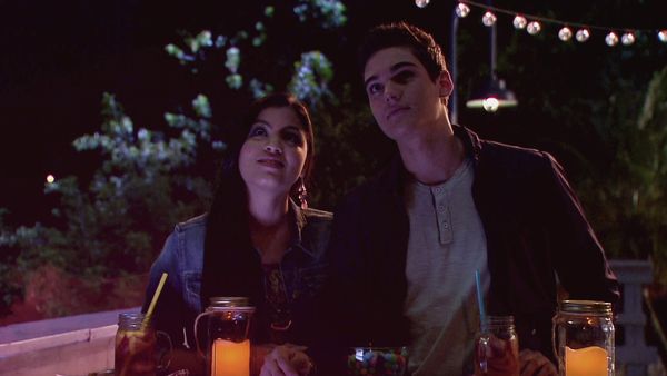 Every Witch Way - La Luna Hiena