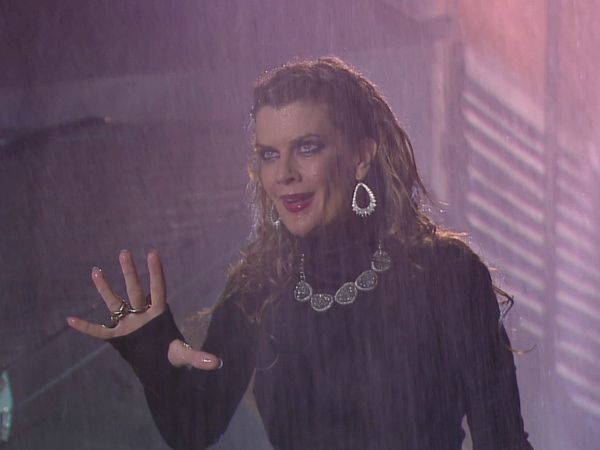 Every Witch Way - Tormentagedón