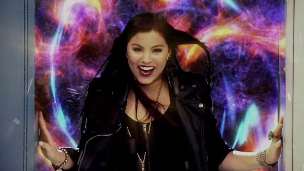 Every Witch Way - Emma Contra Emma