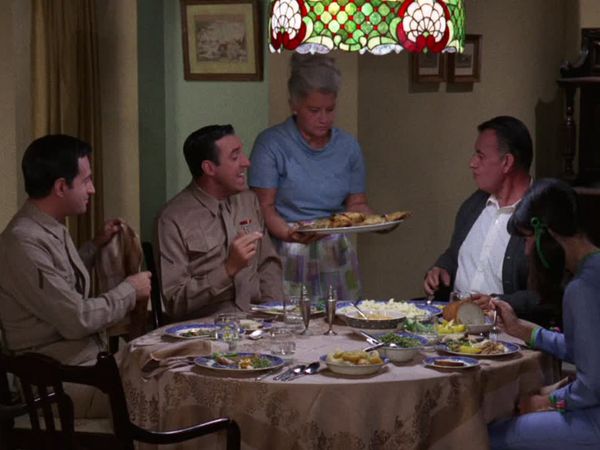 Gomer Pyle, U.S.M.C. - Love and Goulash