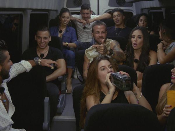 Acapulco Shore (ENG) - Antonio Leaves