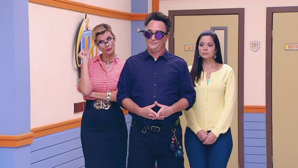 Every Witch Way - De Vuelta a Cero