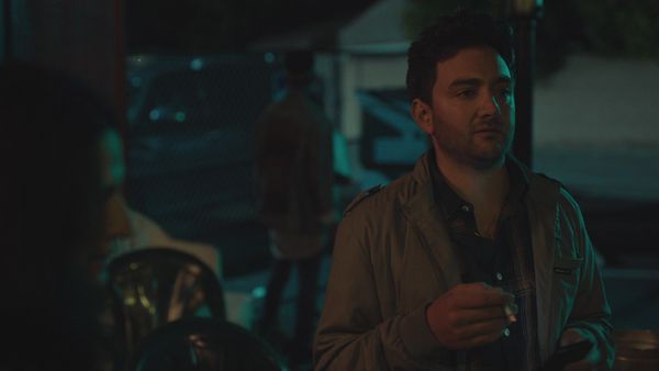 Casual - Coisas Para Fazer em Burbank Quando Você Estiver Morto