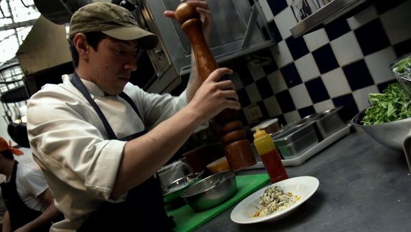 Anthony Bourdain Parts Unknown - Colombia