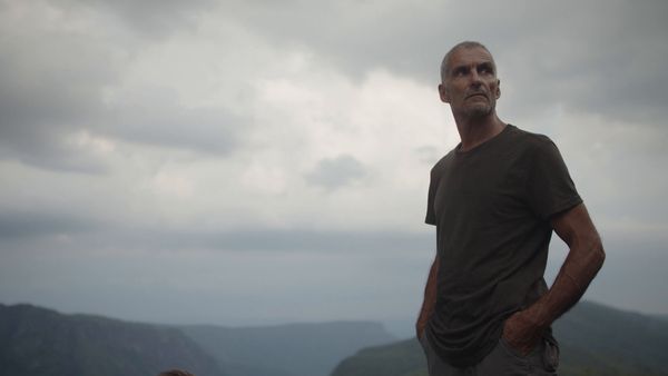 Into The Unknown - Les Lumieres De Brown Mountain