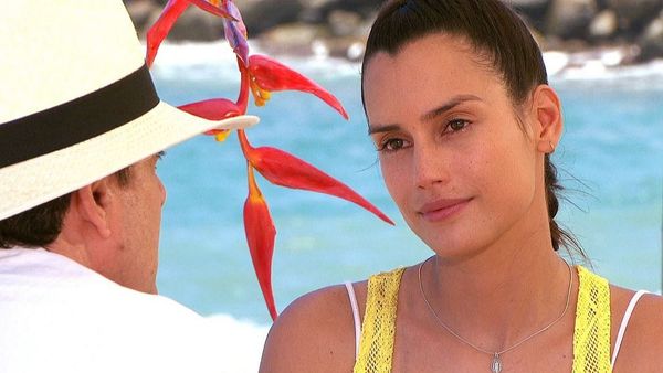 Amor Secreto - Episódio 09