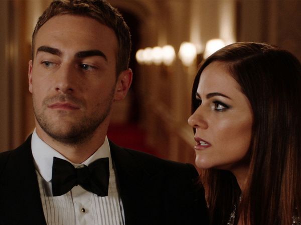 The Royals - Minhas Notícias Serão a Sobremesa do Nosso Festim