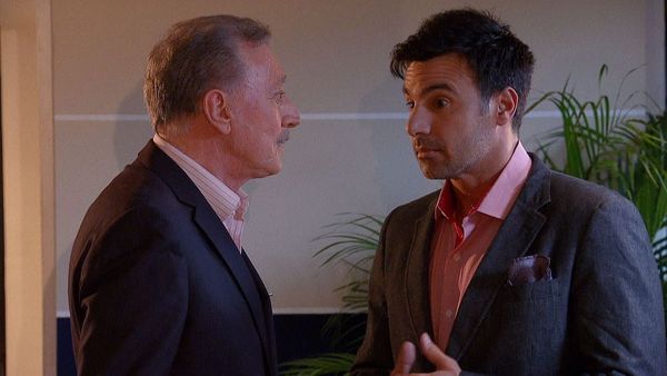 Amor Secreto - Episódio 54