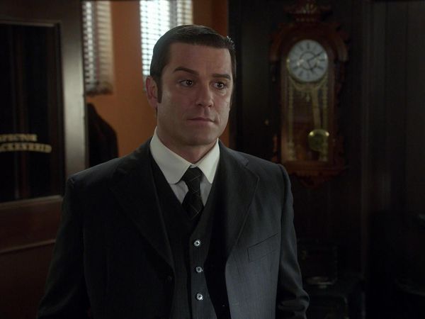 Los Misterios de Murdoch - Detective astuto