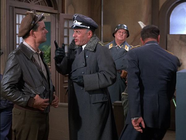 Hogan's Heroes - Color the Luftwaffe Red