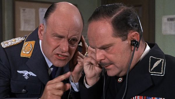 Hogan's Heroes - A Funny Thing Happened On The Way To London