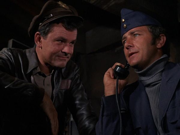 Hogan's Heroes - One in Every Crowd