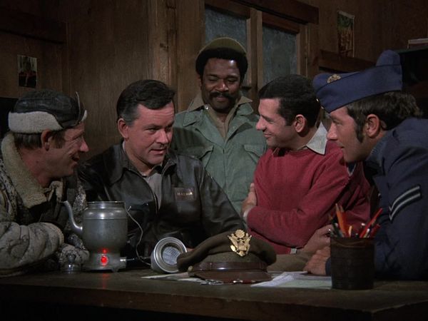 Hogan's Heroes - The Empty Parachute