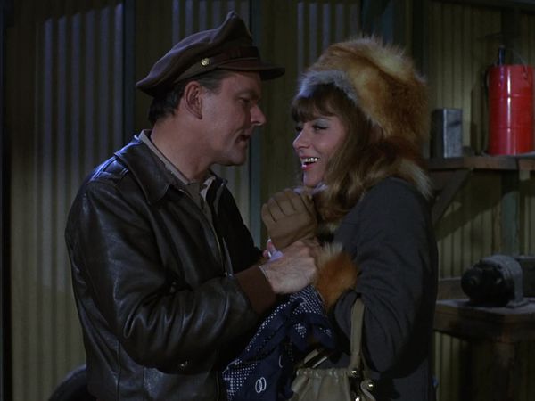 Hogan's Heroes - The Kamikazes Are Coming