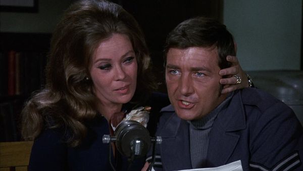 Hogan's Heroes - Is There A Traitor In The House?