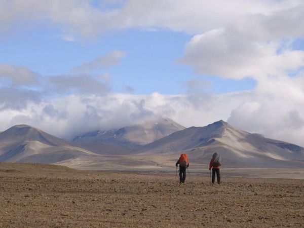A La Conquete Des Parcs Americains - Katmai: Return To The Valley Of 10,000 Smokes