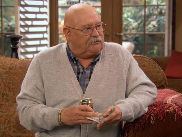 Tratamento de Choque - Charlie e o centésimo episódio