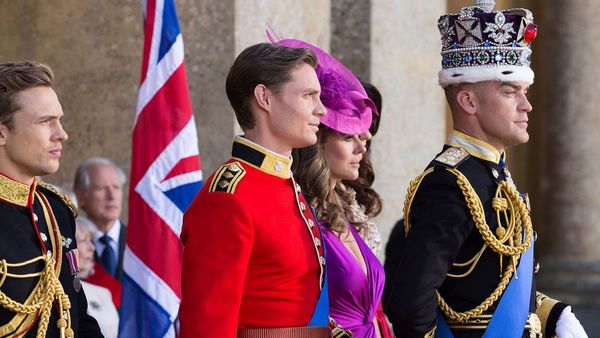 The Royals - Nascido para Consertar a Situação