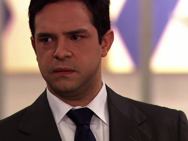 Amor Secreto - Episódio 133