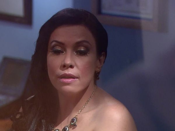 Amor Secreto - Episódio 150
