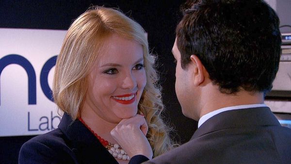 Amor Secreto - Episódio 104