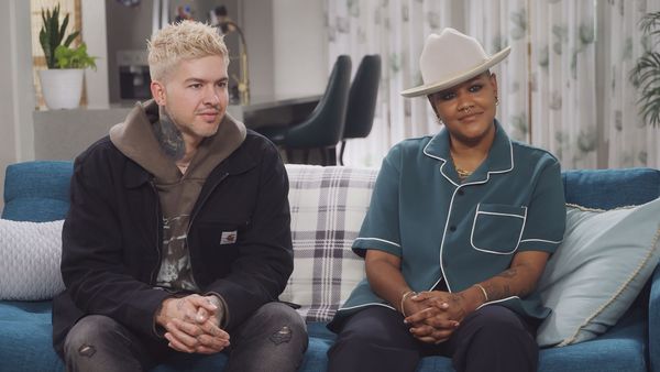 Help! I'm in a Secret Relationship! - Frankie og Erin