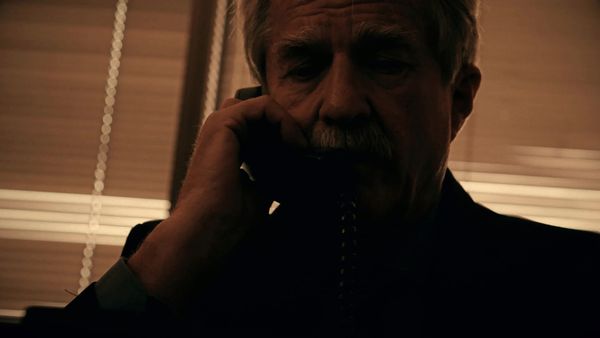 Deep Undercover - Operation Casablanca: Tracing The Cali Cartel's Cash