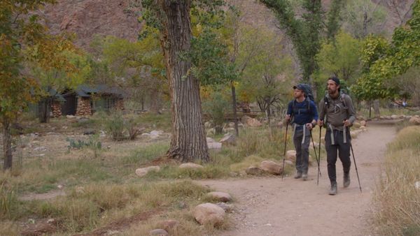 A La Conquete Des Parcs Americains - Grand Canyon National Park: Rim to Rim