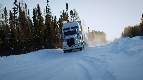 Ice Road Truckers - Episode 902